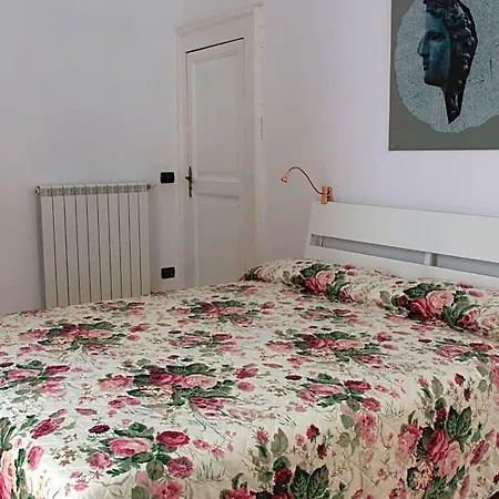 Cirillo 65 Bed & Breakfast