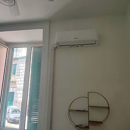 Cirillo 65 Bed & Breakfast Naples