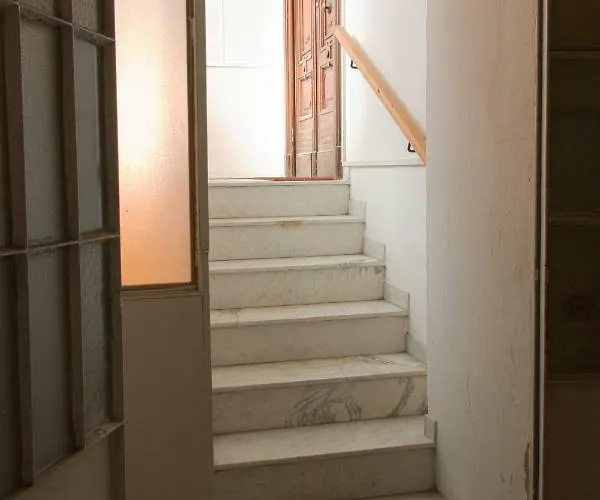 Cirillo 65 Bed & Breakfast Neapol