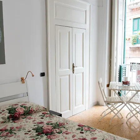 Bed & Breakfast Cirillo 65 Neapol